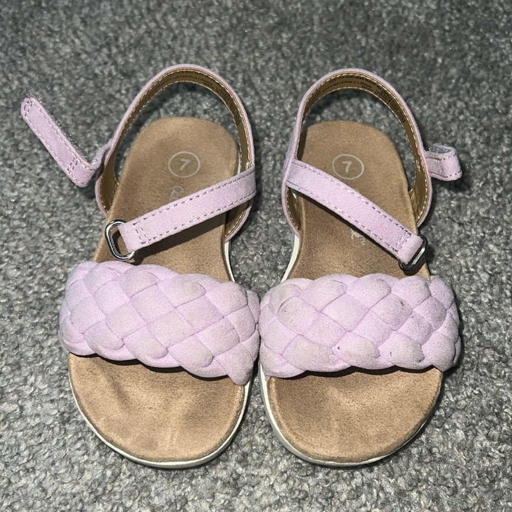 Girls purple sandals size 7